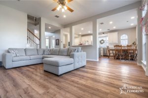 Living room hardwood flooring | All American Flooring