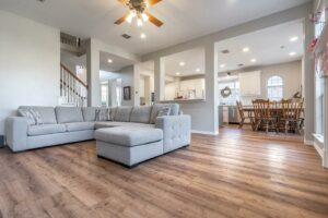 Living room hardwood flooring | All American Flooring